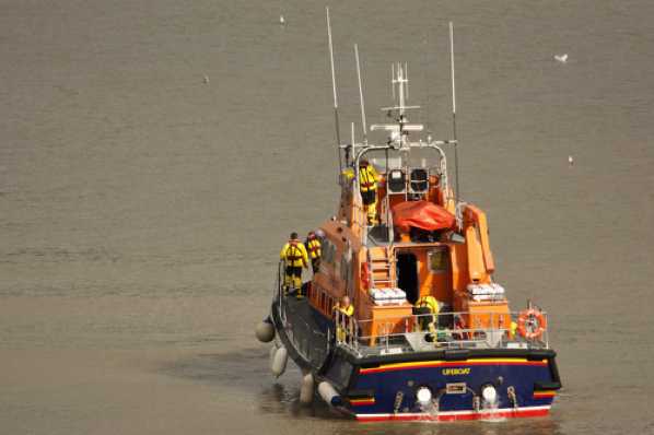 11 March 2020 - 11-09-29 
RNLB Daniel L Gibson, also known as 17-38 is part of the RNLI's relief fleet.
-------------- 
RNLI Lifeboat